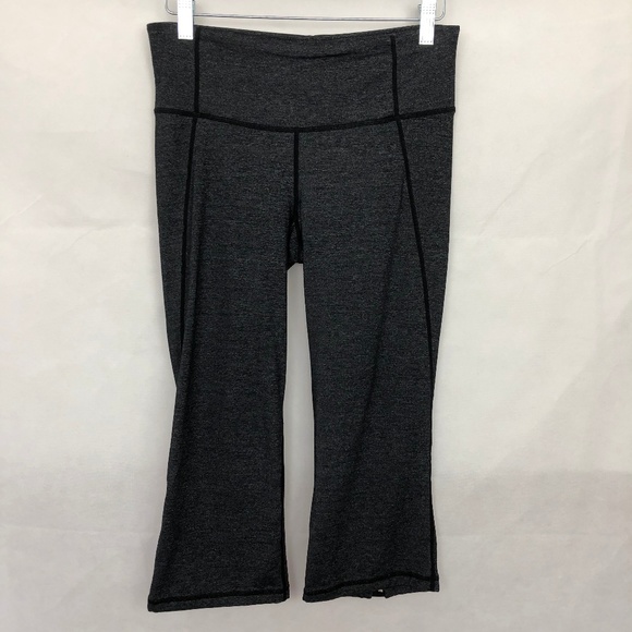 lululemon athletica Pants - Lululemon Gather & Crow Gray Crop Capri Pants 6
